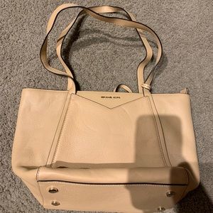 Michael Kors hand bag